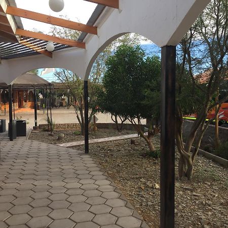 Cabanas Hara - Kara Villa Calama Bagian luar foto