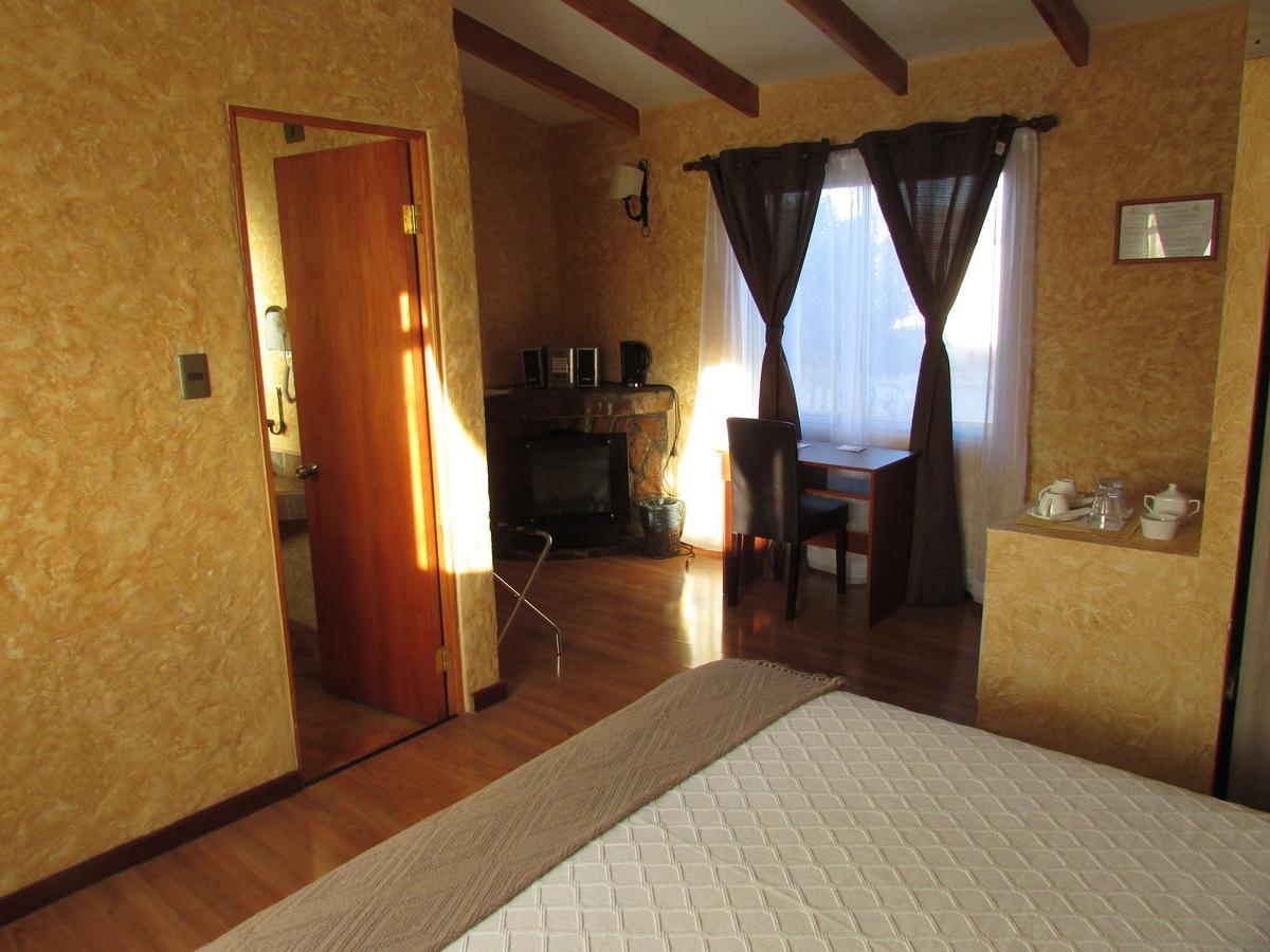Cabanas Hara - Kara Villa Calama Bagian luar foto