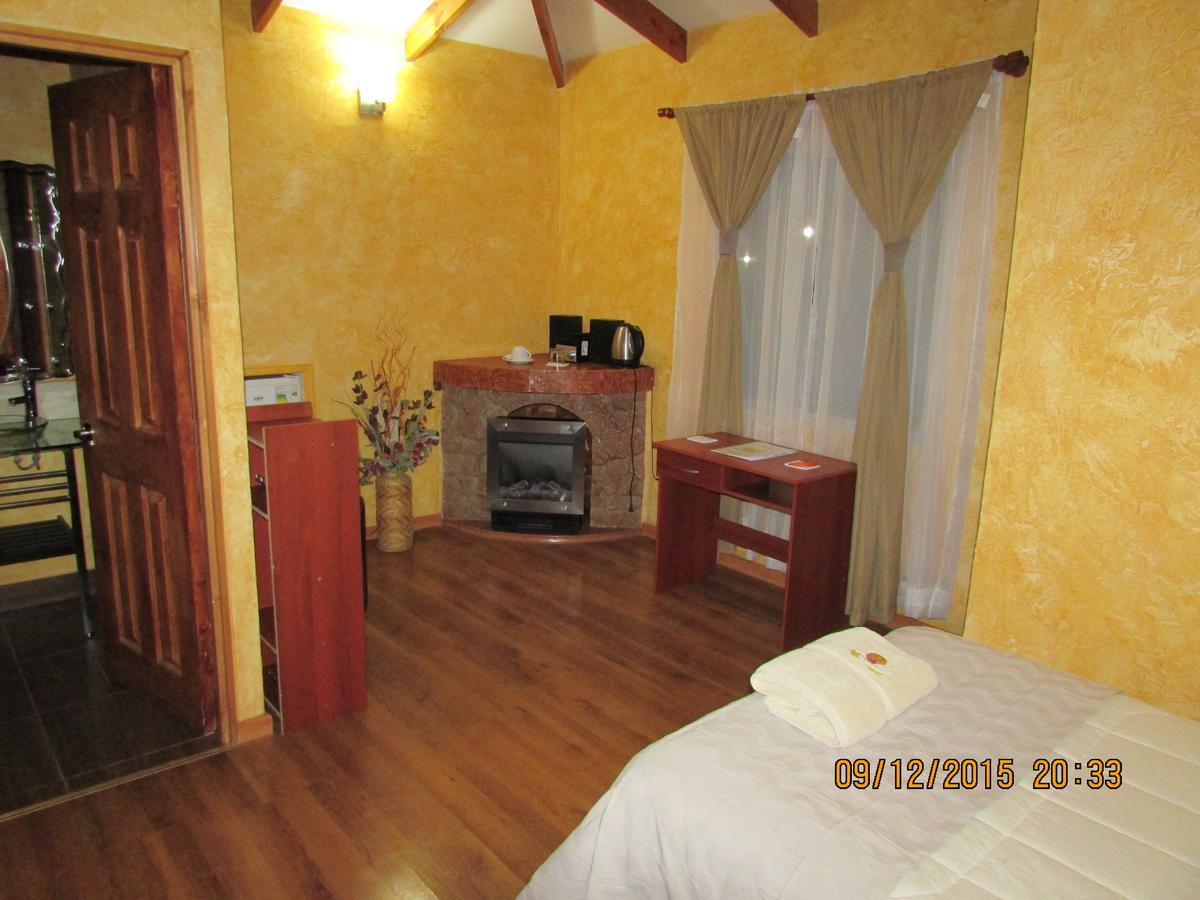 Cabanas Hara - Kara Villa Calama Bagian luar foto
