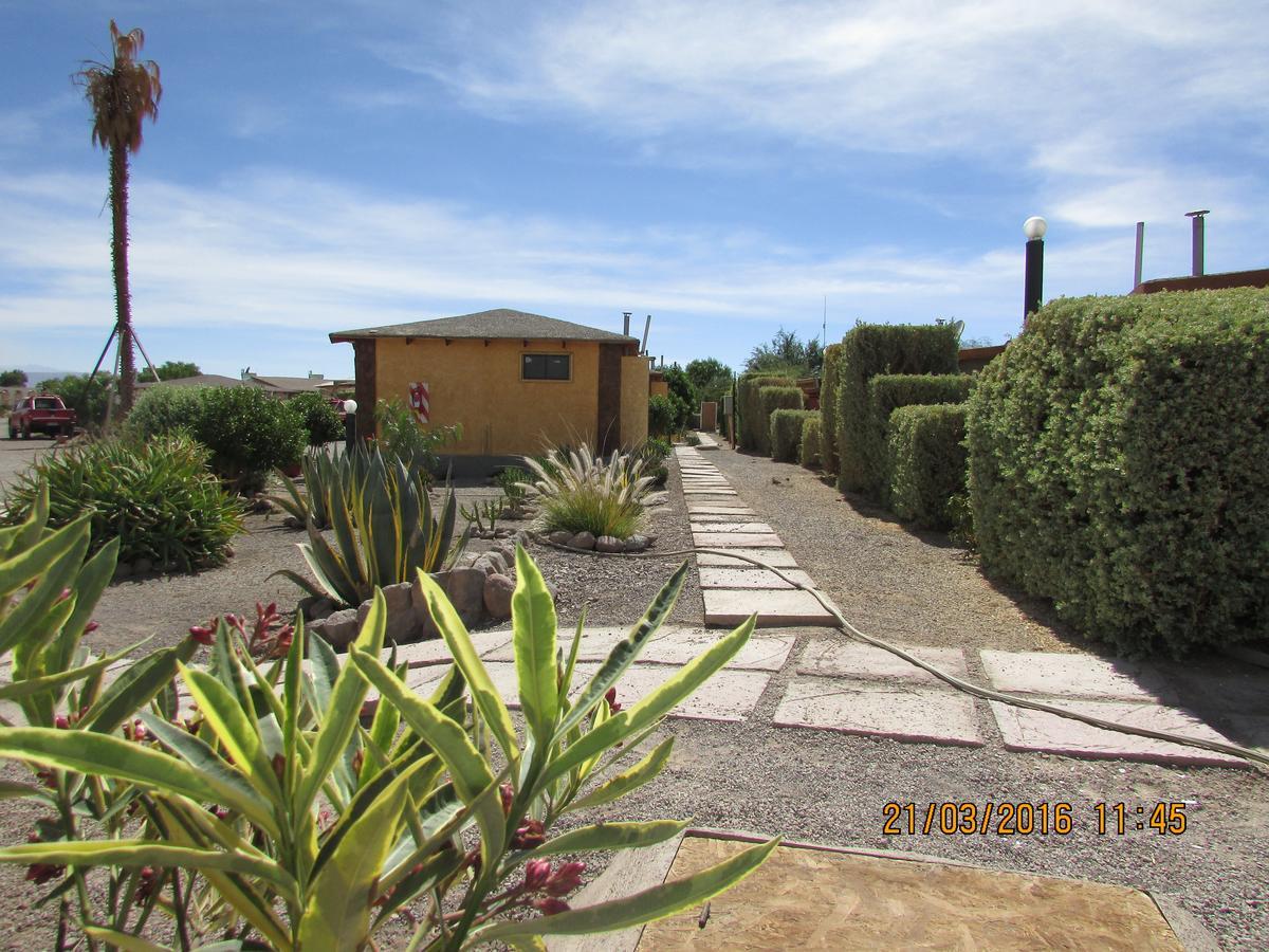 Cabanas Hara - Kara Villa Calama Bagian luar foto