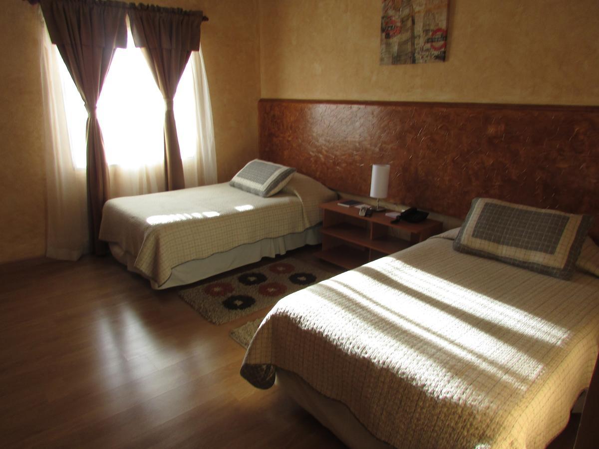 Cabanas Hara - Kara Villa Calama Bagian luar foto