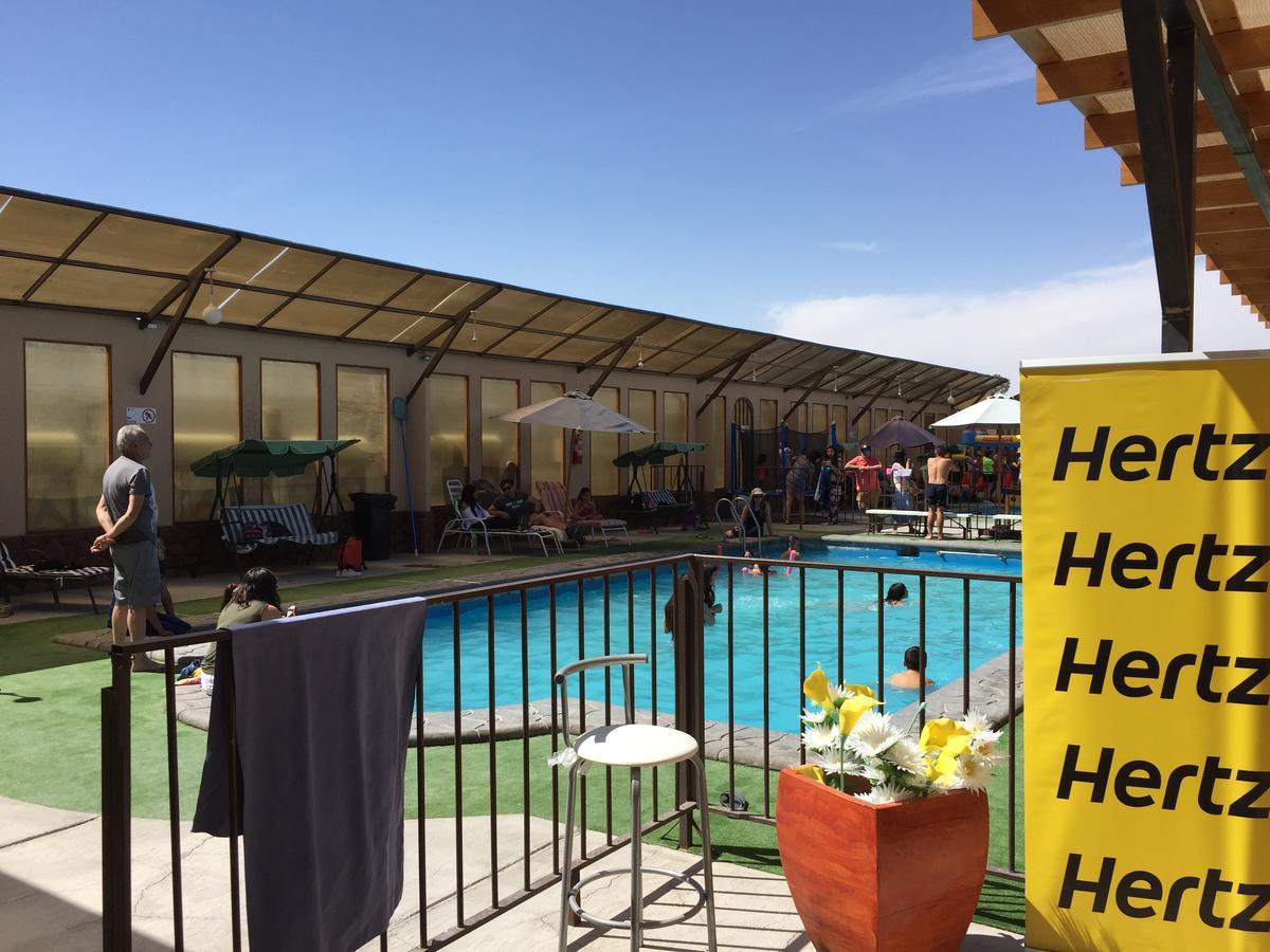 Cabanas Hara - Kara Villa Calama Bagian luar foto