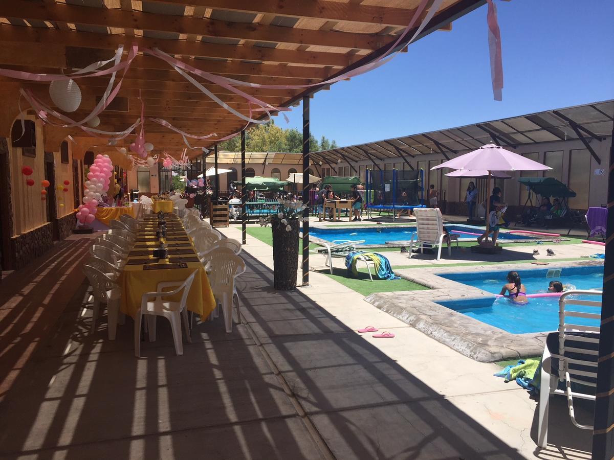 Cabanas Hara - Kara Villa Calama Bagian luar foto