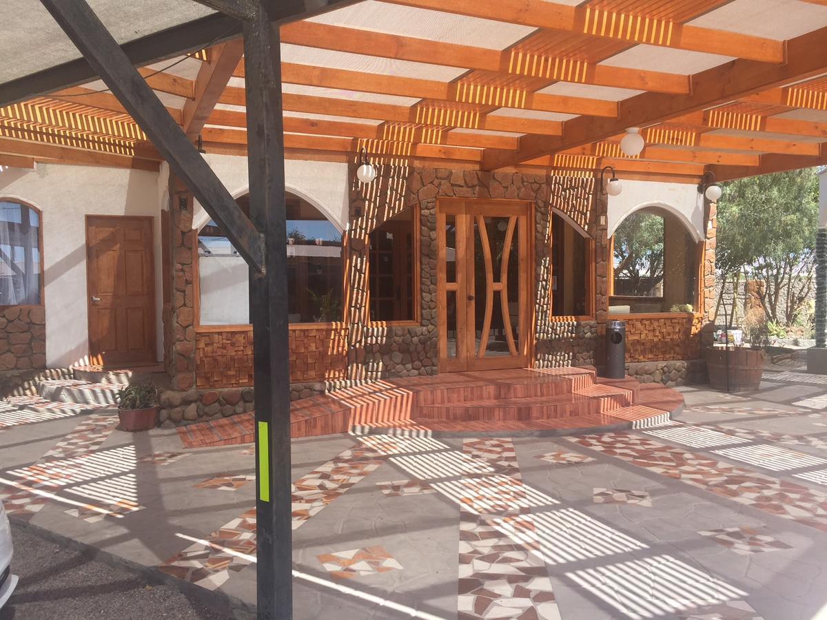 Cabanas Hara - Kara Villa Calama Bagian luar foto