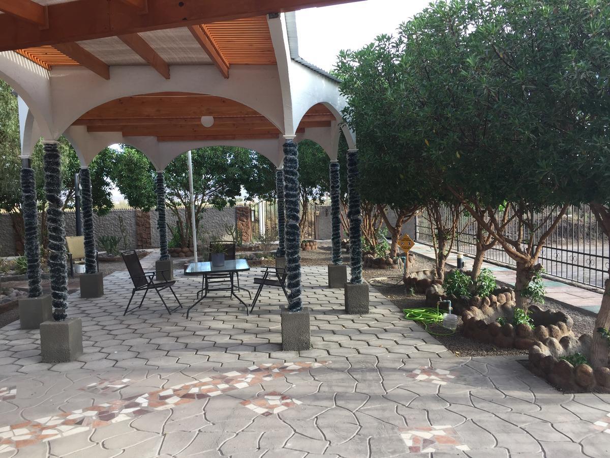 Cabanas Hara - Kara Villa Calama Bagian luar foto
