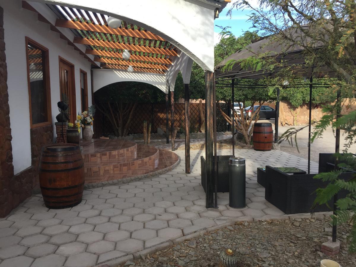 Cabanas Hara - Kara Villa Calama Bagian luar foto