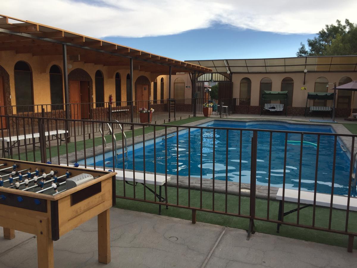 Cabanas Hara - Kara Villa Calama Bagian luar foto