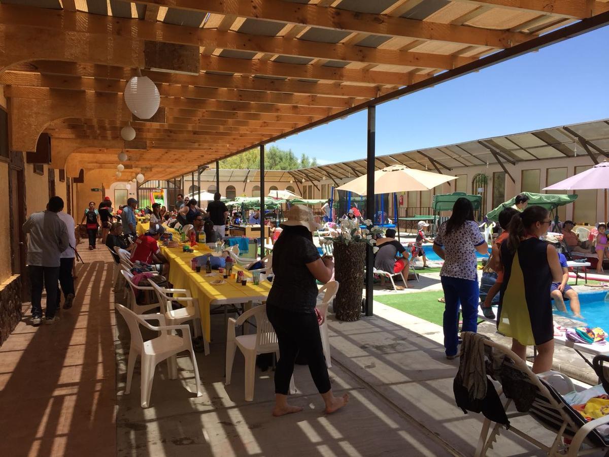 Cabanas Hara - Kara Villa Calama Bagian luar foto