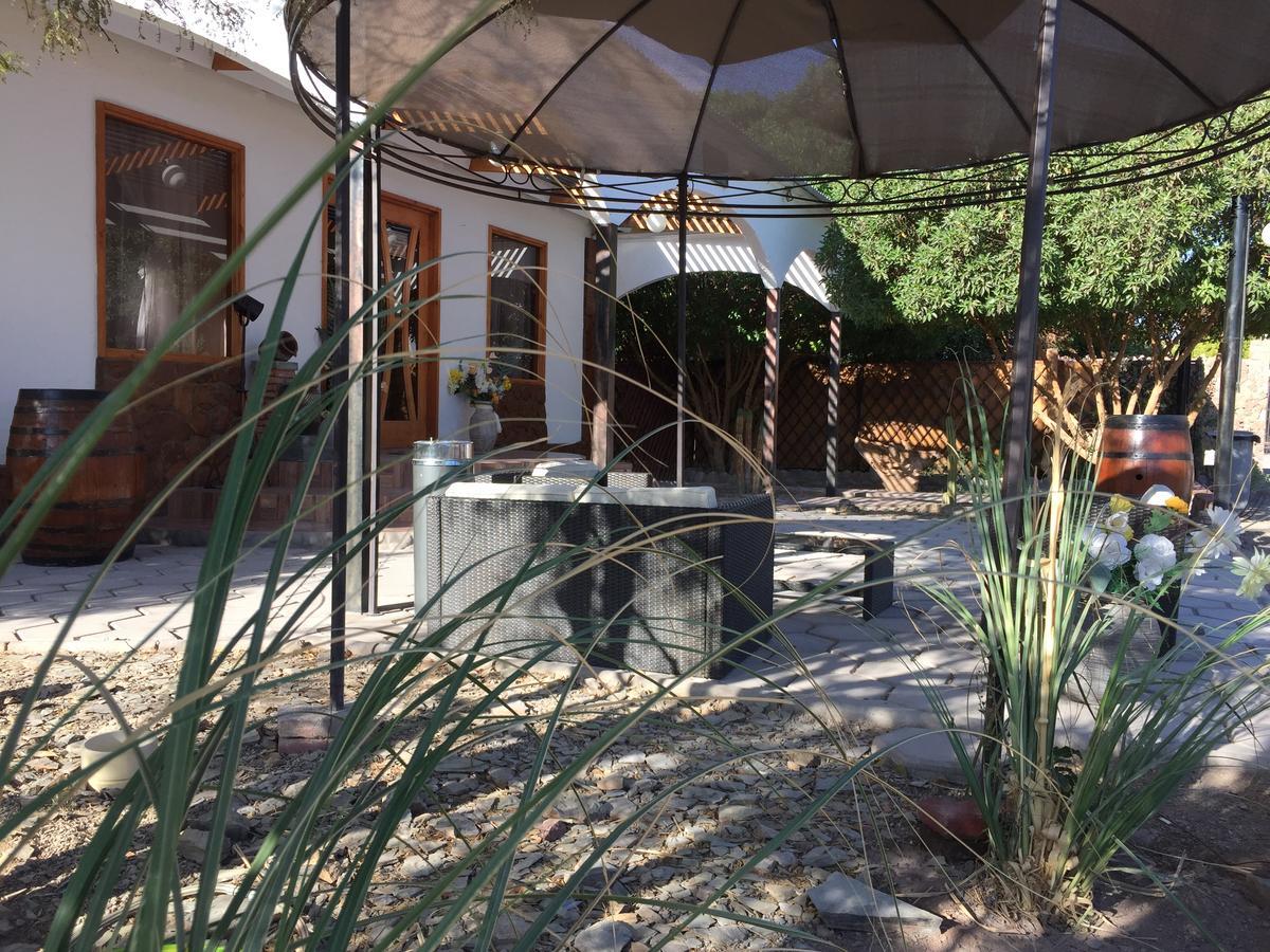 Cabanas Hara - Kara Villa Calama Bagian luar foto